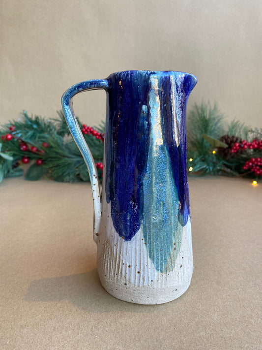 Pouring Jug - Blue Drip with Handle