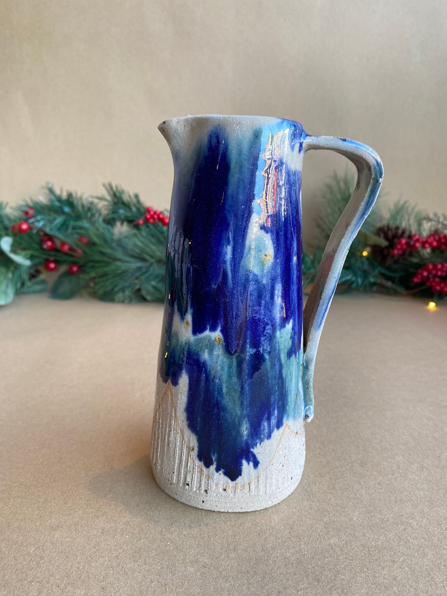 Pouring Jug - Blue Wave with Handle