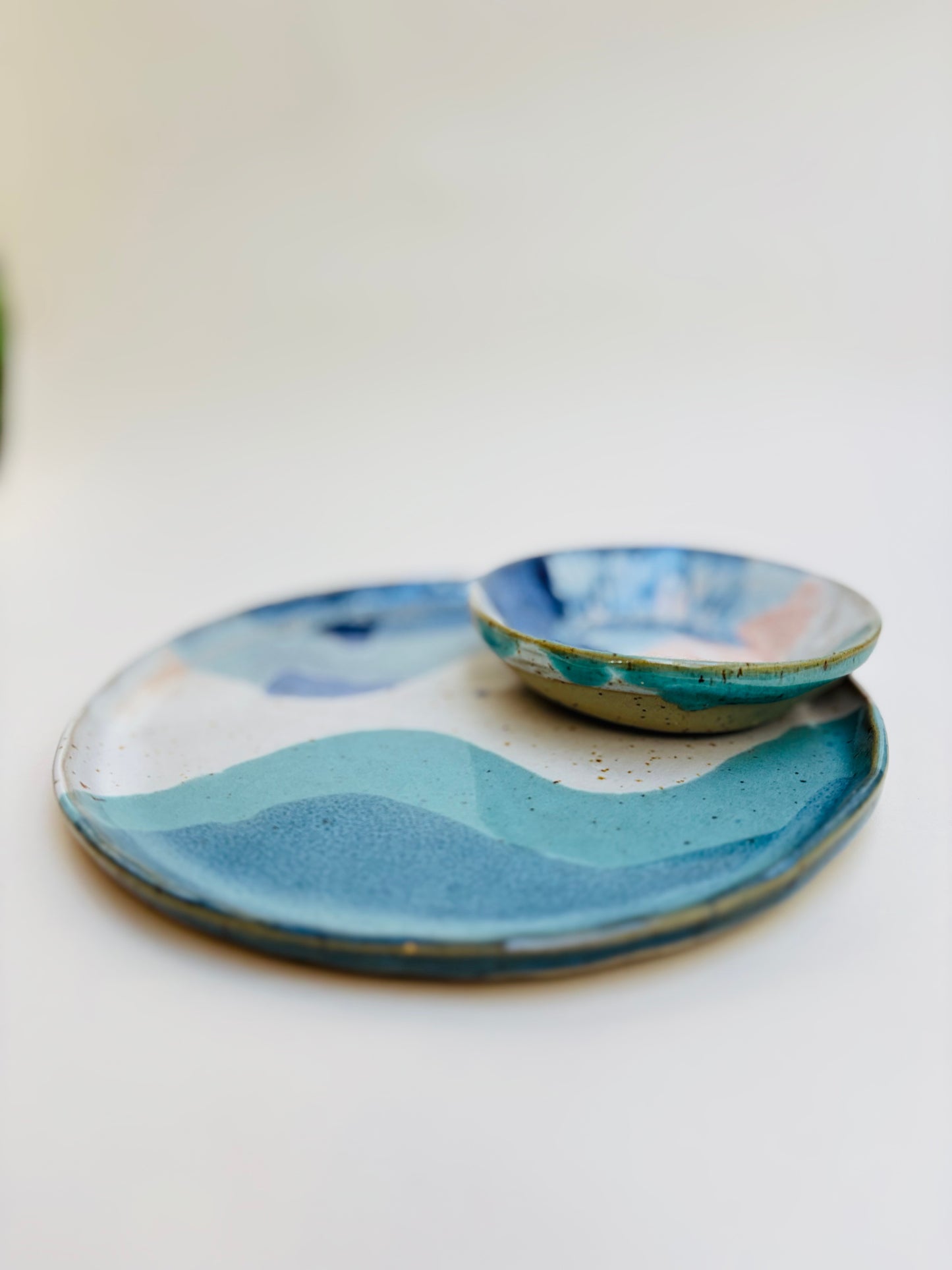 SALE - BUTTER DISHES / PLATE SETS / OIL BURNER