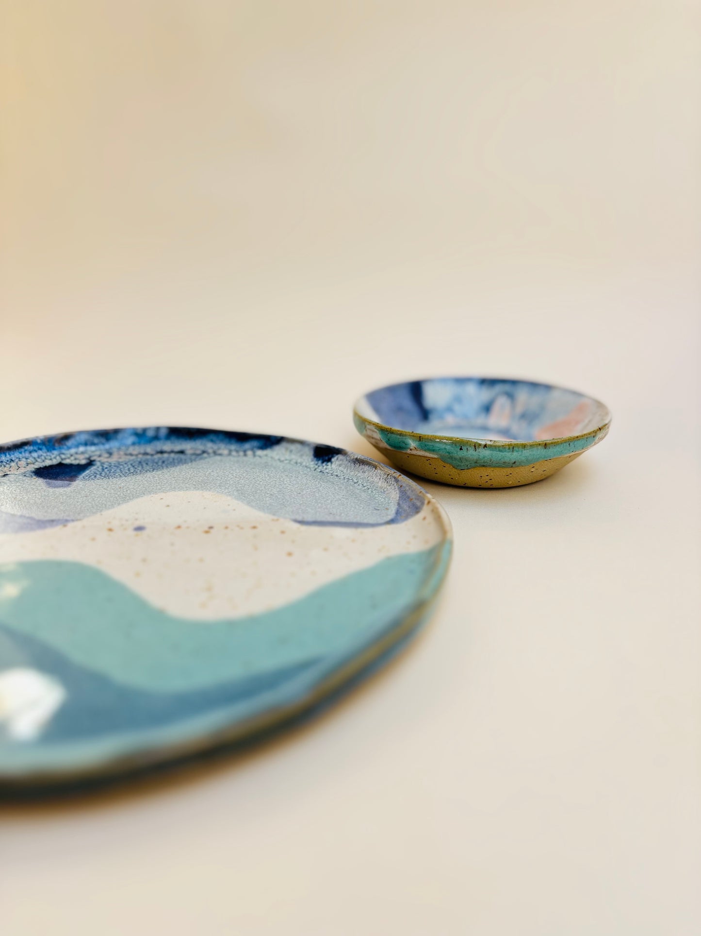 SALE - BUTTER DISHES / PLATE SETS / OIL BURNER