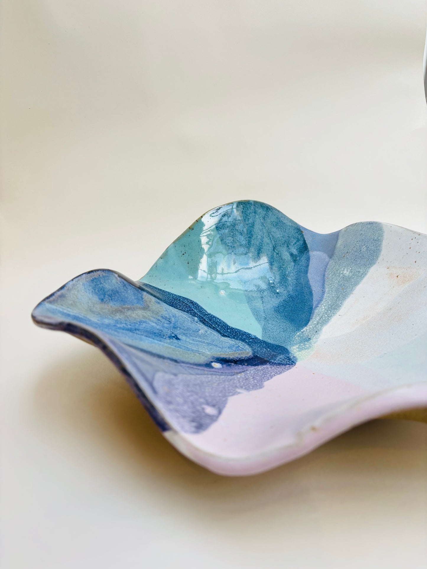 SALE - SERVING BOWLS